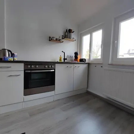 'bright 1' Innenstadtlage, Ruhige, Schoene, Helle 3zkb Wlan Apartment