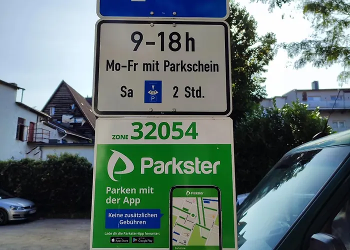 Flair 'fachwerk & Flair' - Altstadt-apartment 78 Qm Fuer Urlaub Oder Geschaeftsreise, Innenstadtlage, Ruhig, Modern, 900 M Bahnhof, 24 Std Check-in, Wlan, Streaming, Kueche, Regendusche, 2 X Doppelbett, Direkt Am Neuen Markt In Der Altstad Apartamento Herford