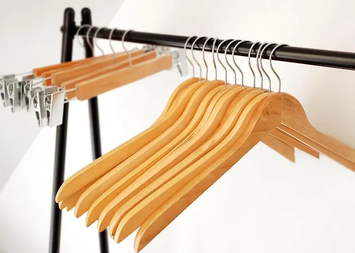 Flair 'fachwerk & Flair' - Altstadt-apartment 78 Qm Fuer Urlaub Oder Geschaeftsreise, Innenstadtlage, Ruhig, Modern, 900 M Bahnhof, 24 Std Check-in, Wlan, Streaming, Kueche, Regendusche, 2 X Doppelbett, Direkt Am Neuen Markt In Der Altstad *